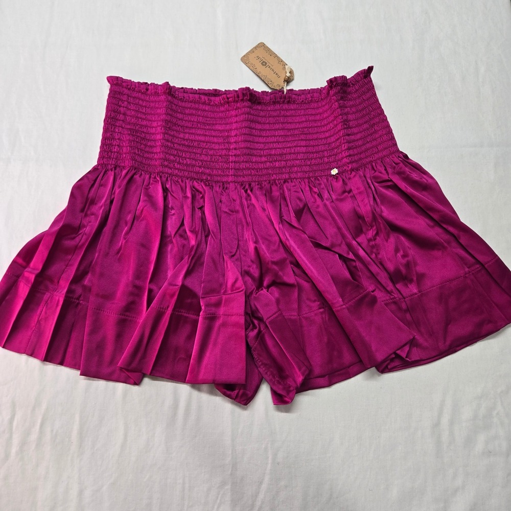 Natural Life Smocked Waist Shorts Women's L/XL Pink Daisy Charm New